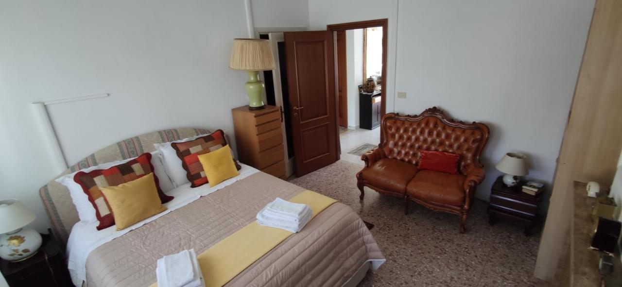La Badia Del Cavaliere 2 Hotel Rom Eksteriør billede